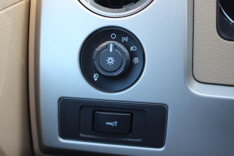Ford F-150 XL SuperCrew 5.5-ft. Bed 4WD 2014