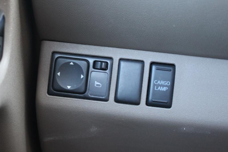 Nissan Frontier S Crew Cab 2WD 2013