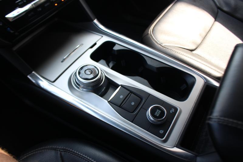 Ford Explorer Limited AWD 2023