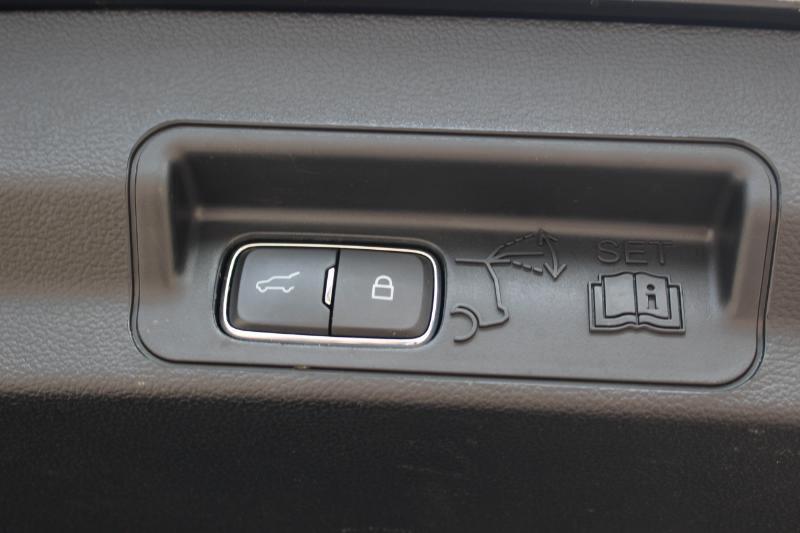 Ford Explorer Limited AWD 2023