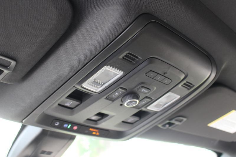 Chevrolet Tahoe  2021