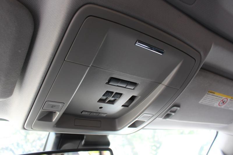 GMC Sierra 3500HD Denali Crew Cab 4WD 2015