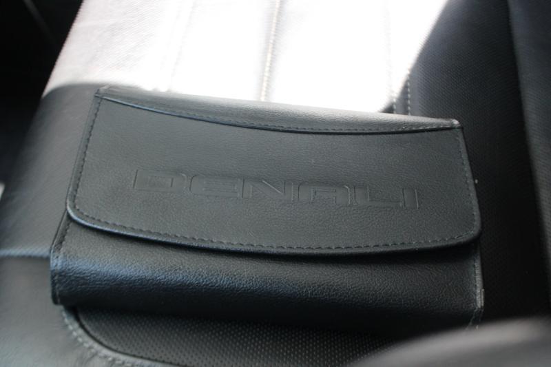 GMC Sierra 3500HD Denali Crew Cab 4WD 2015