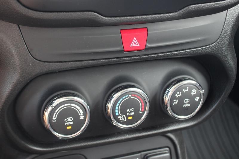 Jeep Renegade Latitude 4WD 2016