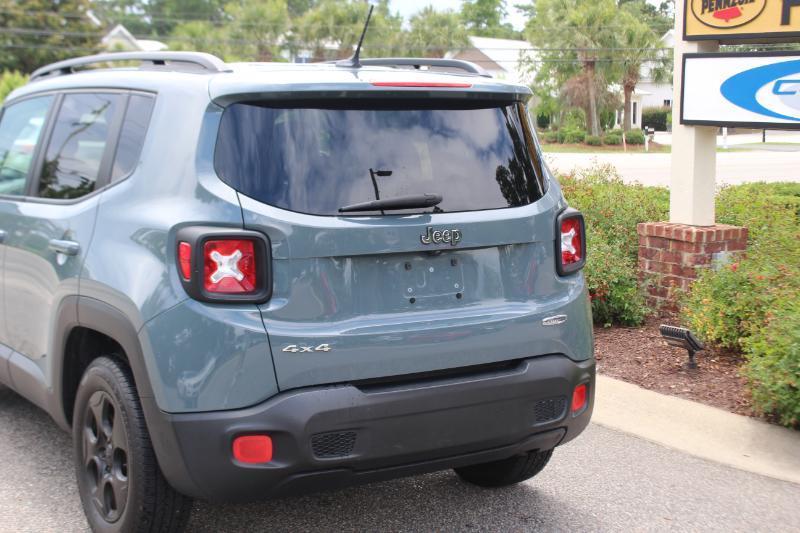 Jeep Renegade Latitude 4WD 2016