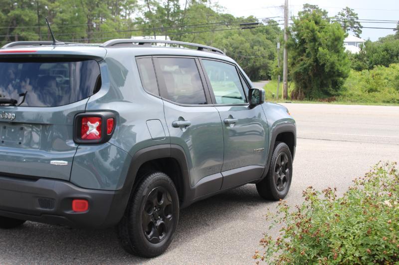 Jeep Renegade Latitude 4WD 2016