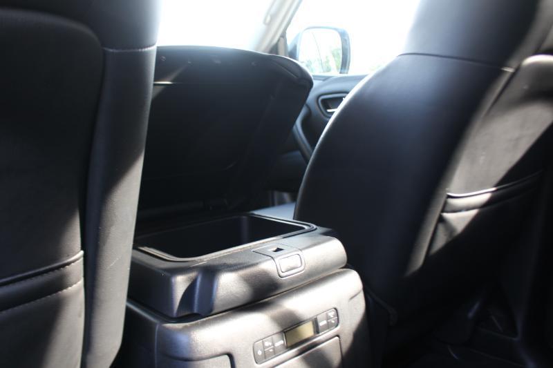Nissan Armada SL 2WD 2023