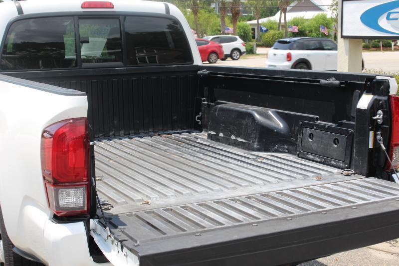 Toyota Tacoma SR5 Access Cab I4 6AT 2WD 2021
