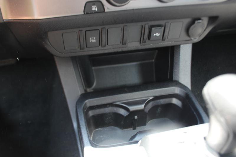 Toyota Tacoma SR5 Access Cab I4 6AT 2WD 2021