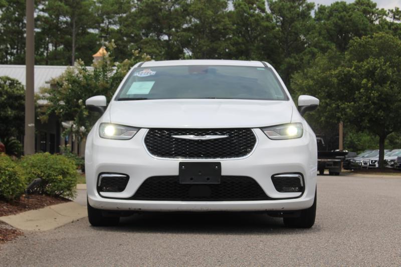 Chrysler Pacifica Touring L 2023