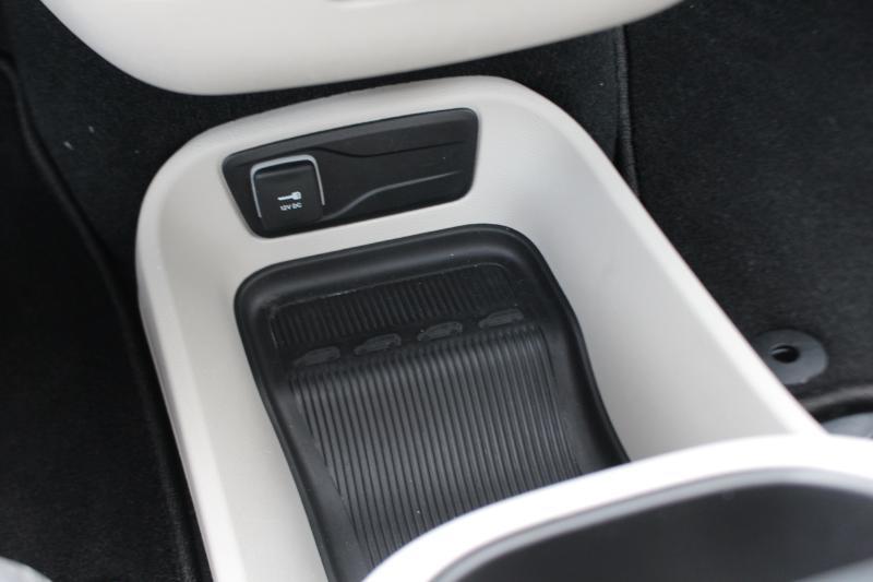 Chrysler Pacifica Touring L 2023