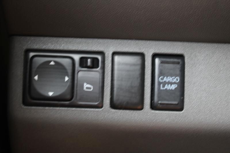 Nissan Frontier SL Crew Cab 2WD 2014