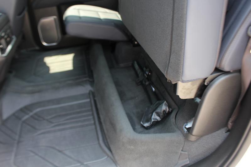 Chevrolet Silverado 1500 High Country Crew Cab 4WD 2023