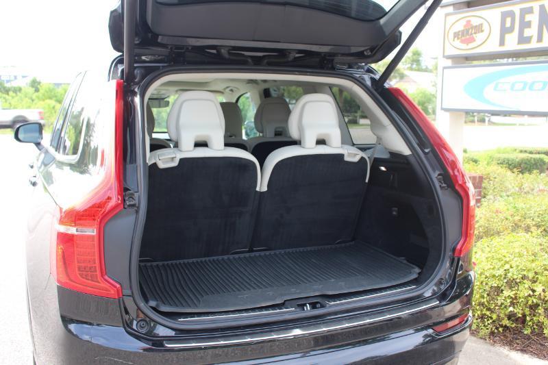 Volvo XC90 B5 Core 2023