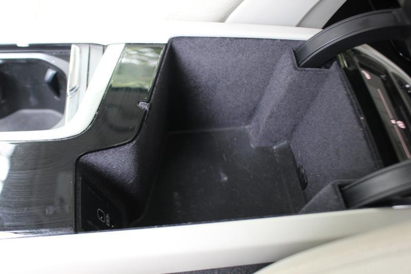 Volvo XC90 B5 Core 2023
