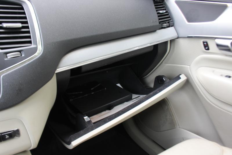 Volvo XC90 B5 Core 2023