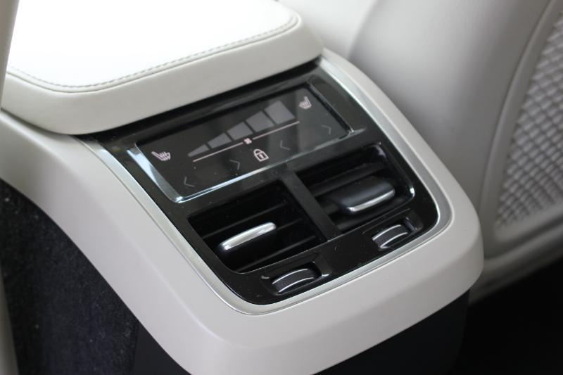 Volvo XC90 B5 Core 2023