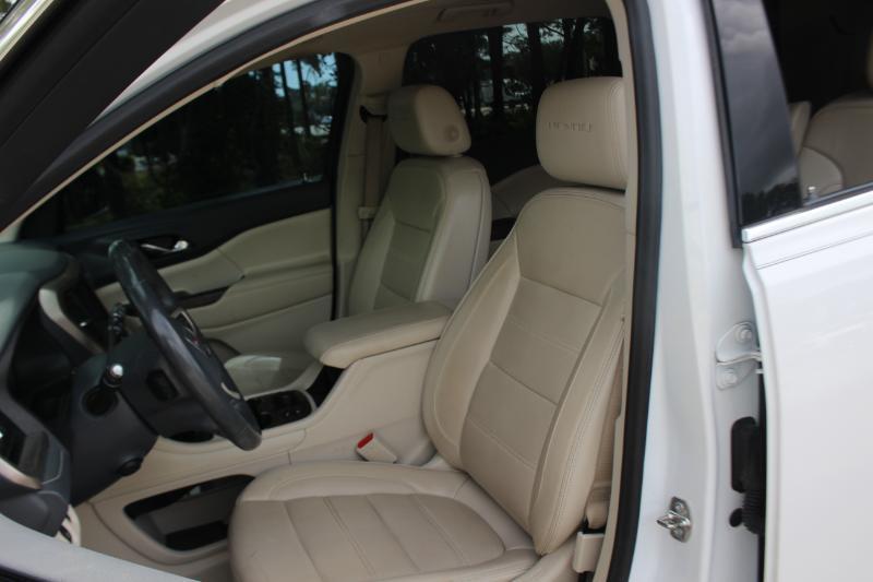 GMC Acadia Denali 2020