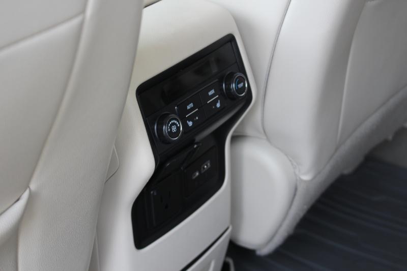 GMC Acadia Denali 2020