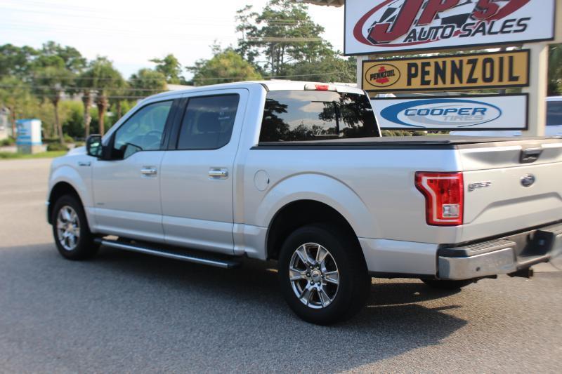 Ford F-150 XL SuperCrew 5.5-ft. Bed 2WD 2015