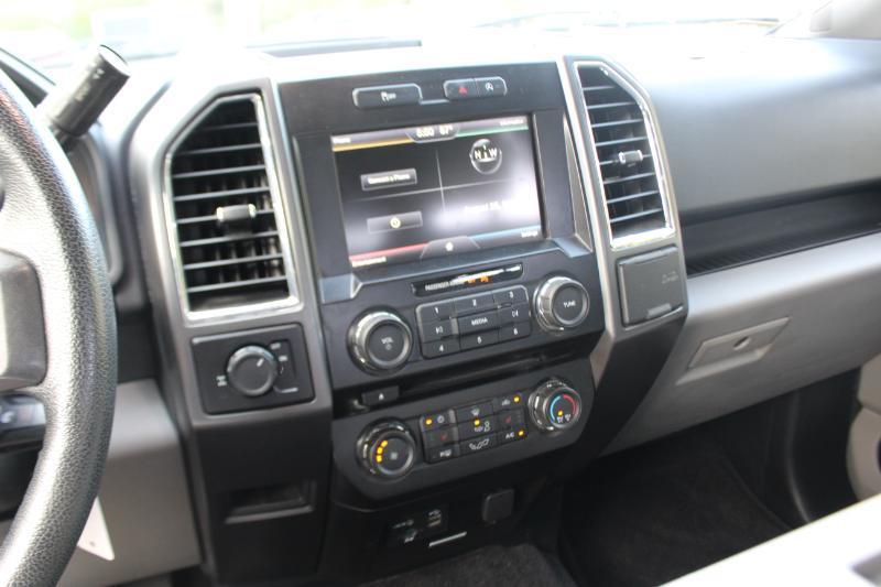 Ford F-150 XL SuperCrew 5.5-ft. Bed 2WD 2015