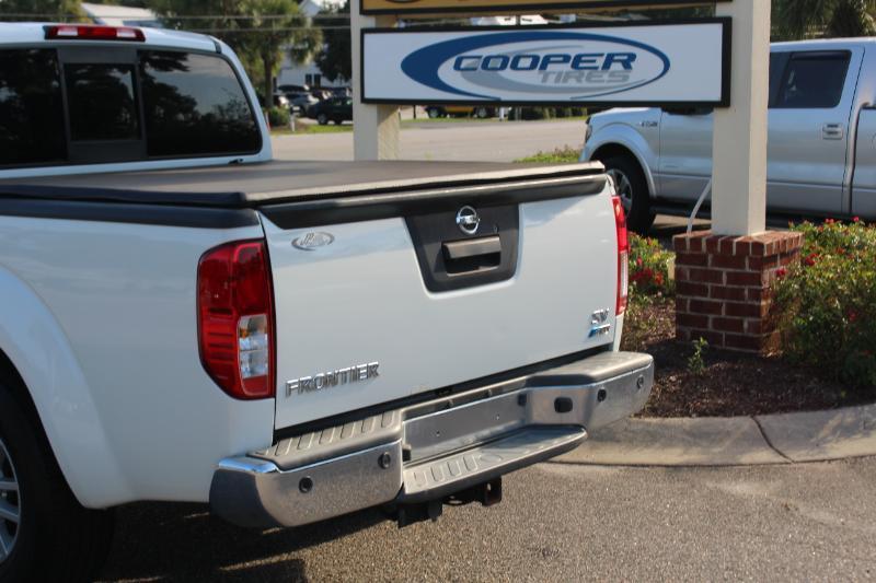 Nissan Frontier S Crew Cab 5AT 2WD 2017