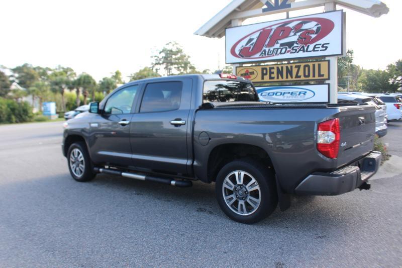 Toyota Tundra Platinum CrewMax 5.7L 4WD 2021