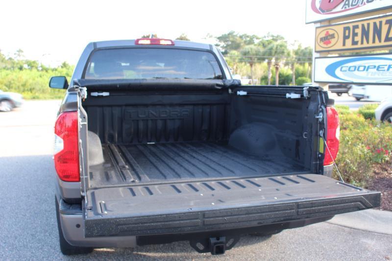 Toyota Tundra Platinum CrewMax 5.7L 4WD 2021