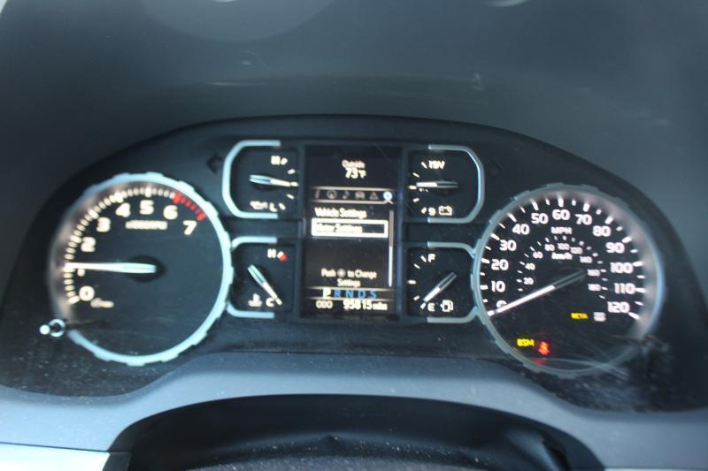 Toyota Tundra Platinum CrewMax 5.7L 4WD 2021