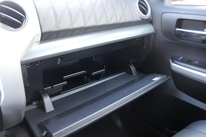 Toyota Tundra Platinum CrewMax 5.7L 4WD 2021