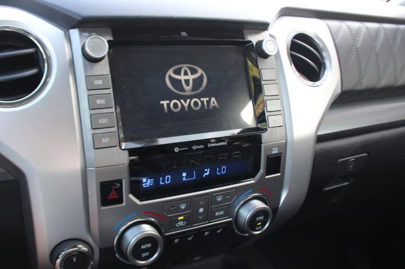 Toyota Tundra Platinum CrewMax 5.7L 4WD 2021