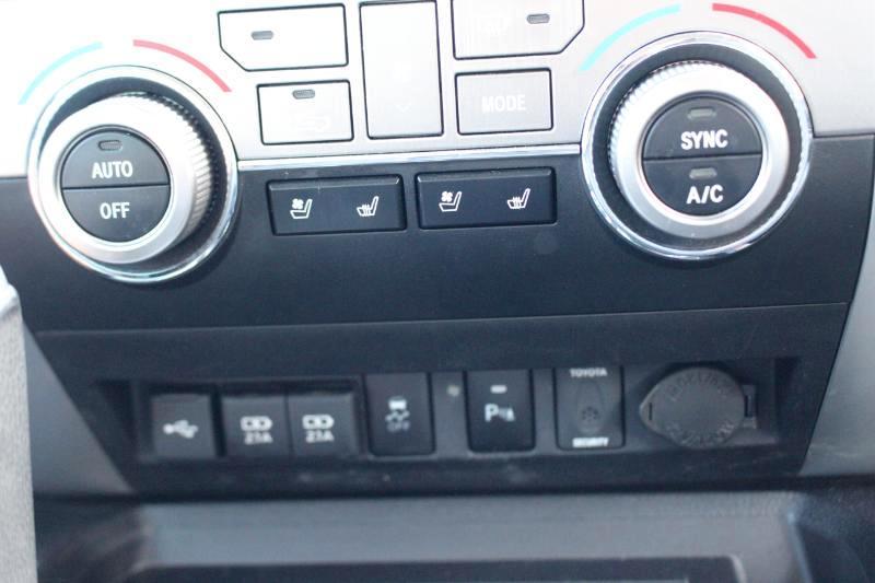 Toyota Tundra Platinum CrewMax 5.7L 4WD 2021