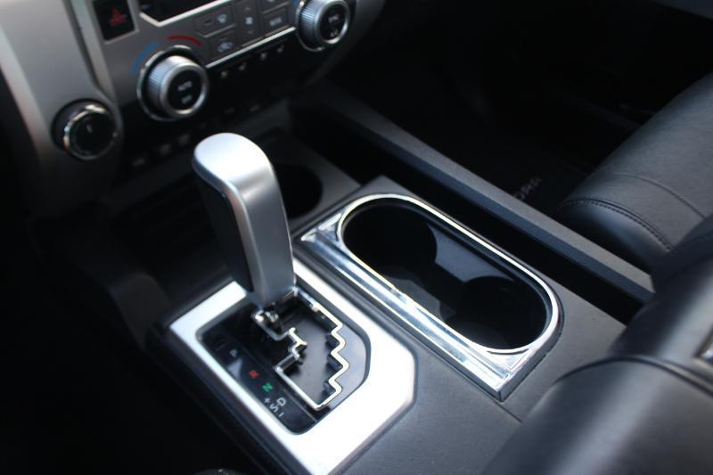 Toyota Tundra Platinum CrewMax 5.7L 4WD 2021