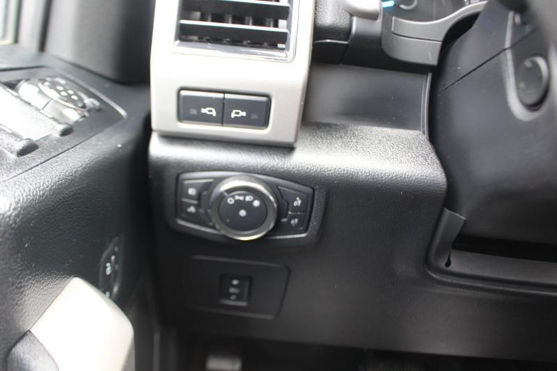 Ford F-150 XL SuperCrew 6.5-ft. Bed 4WD 2017