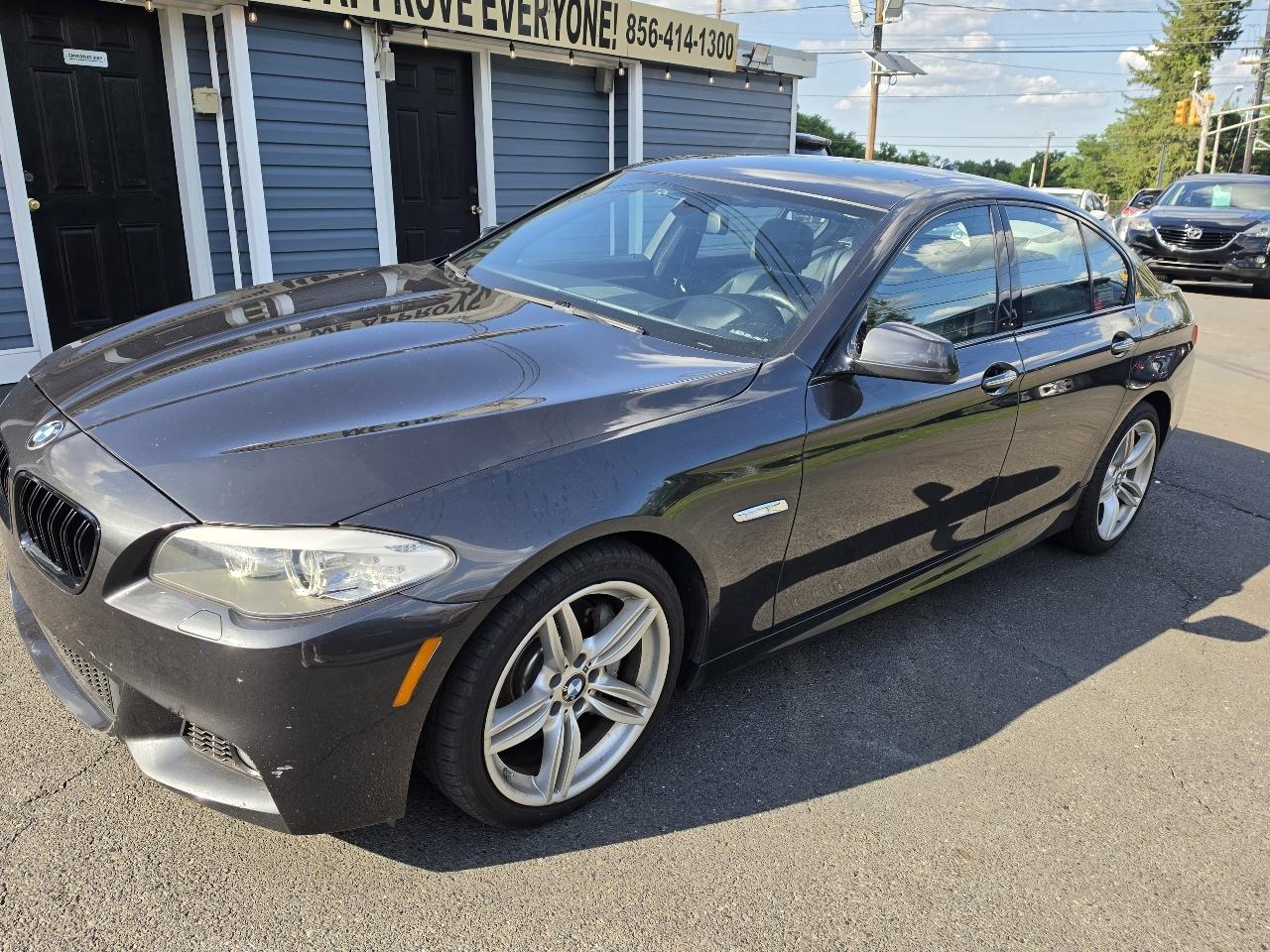 BMW 5 Series 4dr Sdn 535i xDrive AWD 2013