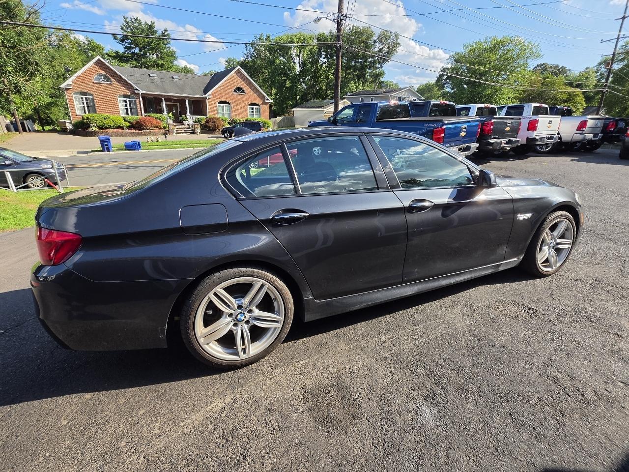 BMW 5 Series 4dr Sdn 535i xDrive AWD 2013