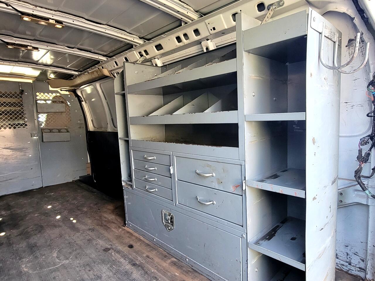 2021 Gmc Savana Cargo photo 11