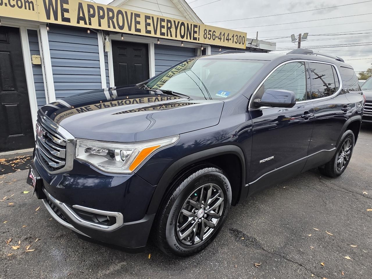GMC Acadia AWD 4dr SLT w/SLT-1 2017
