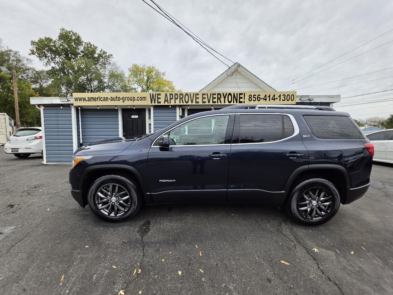 GMC Acadia AWD 4dr SLT w/SLT-1 2017