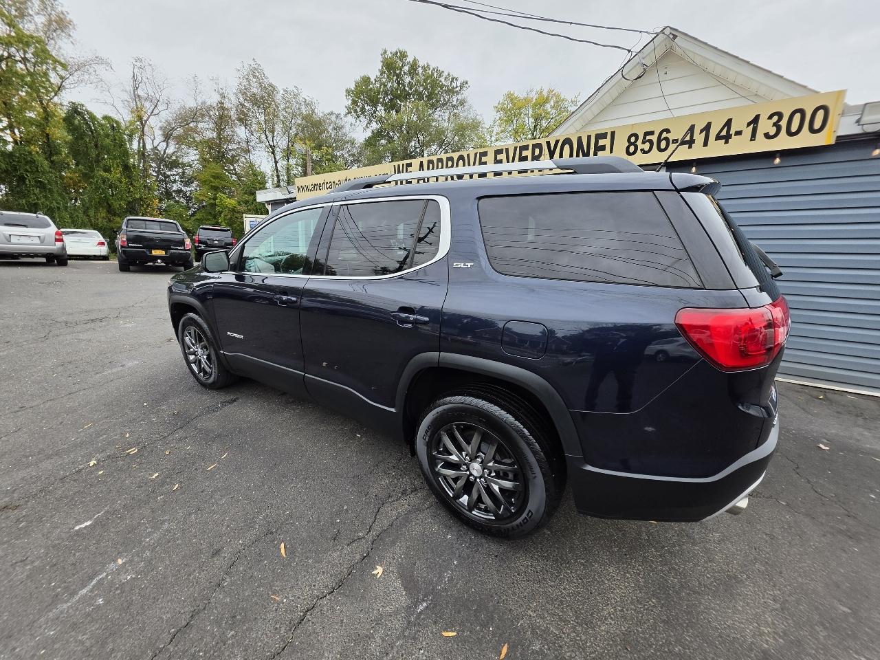 GMC Acadia AWD 4dr SLT w/SLT-1 2017