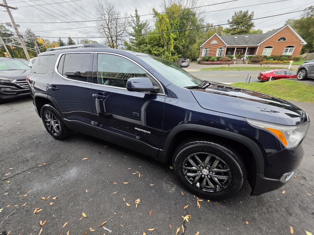 GMC Acadia AWD 4dr SLT w/SLT-1 2017