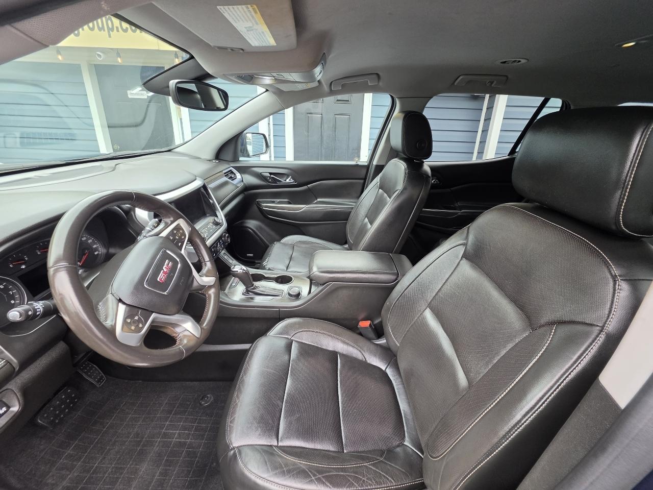 GMC Acadia AWD 4dr SLT w/SLT-1 2017