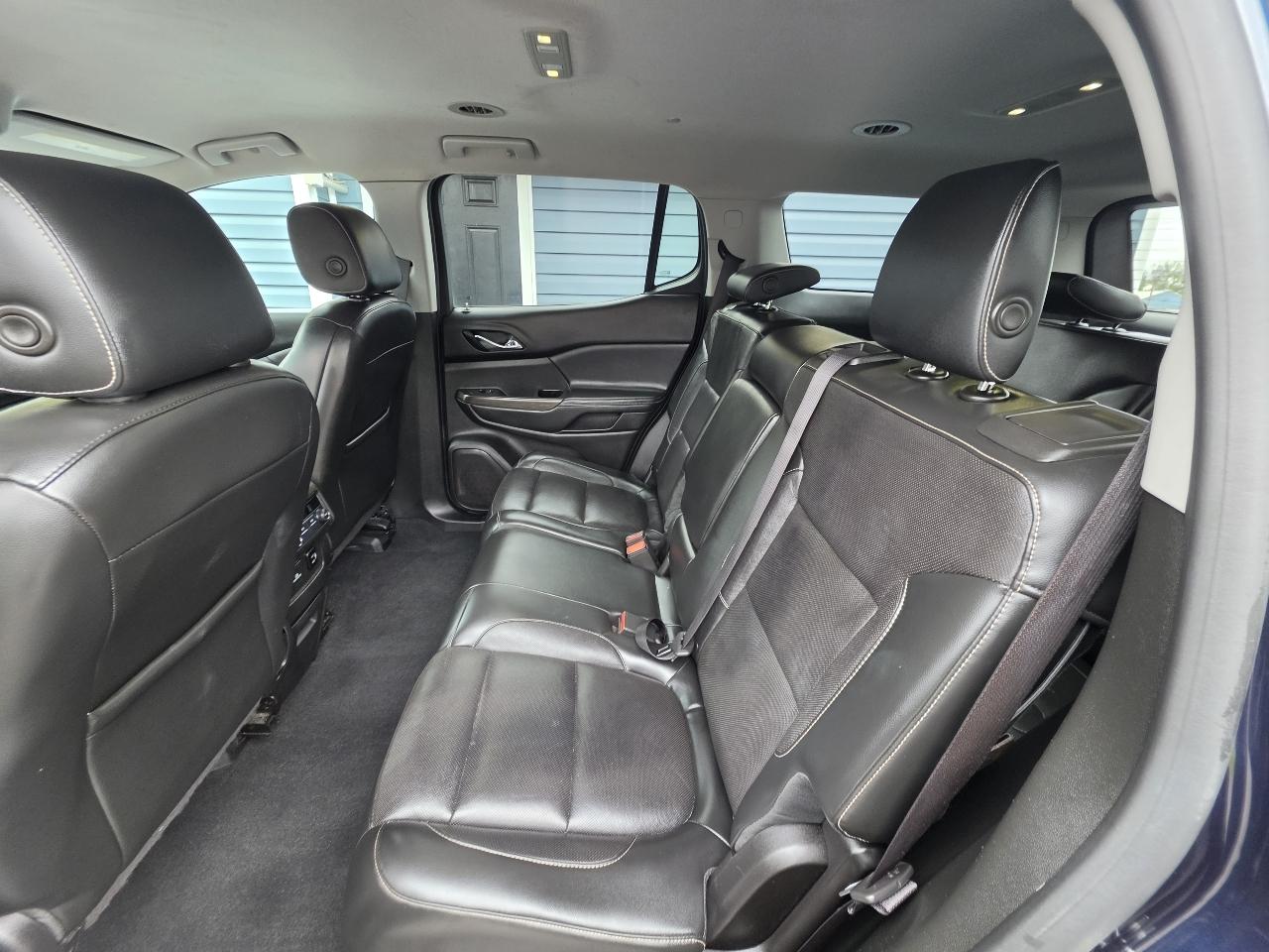 GMC Acadia AWD 4dr SLT w/SLT-1 2017