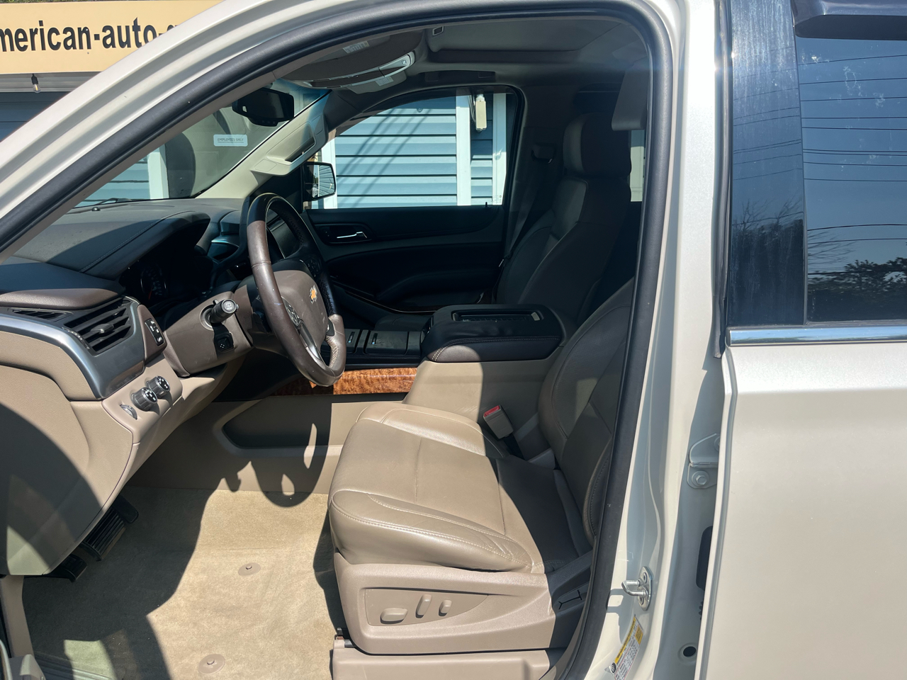 2015 Chevrolet Tahoe LTZ photo 12