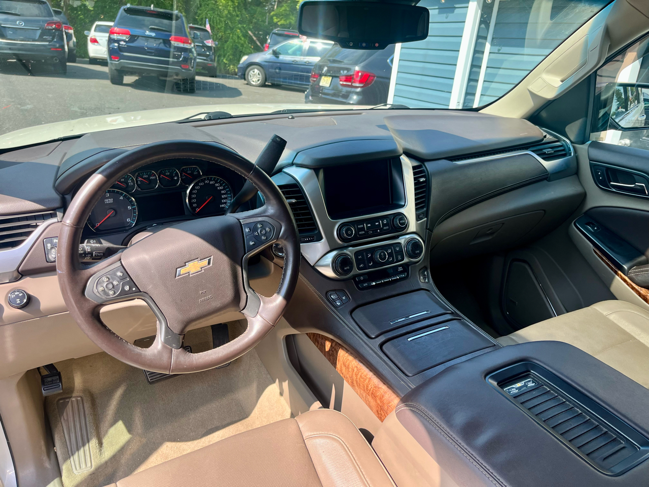 2015 Chevrolet Tahoe LTZ photo 21