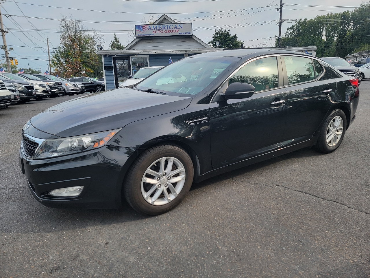 2013 Kia Optima LX photo 2