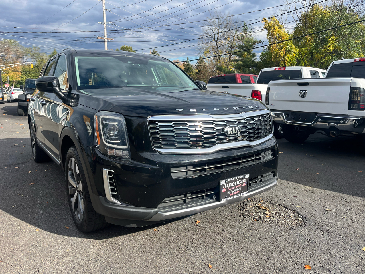 Kia Telluride S FWD 2020 Kia Telluride S FWD 2020