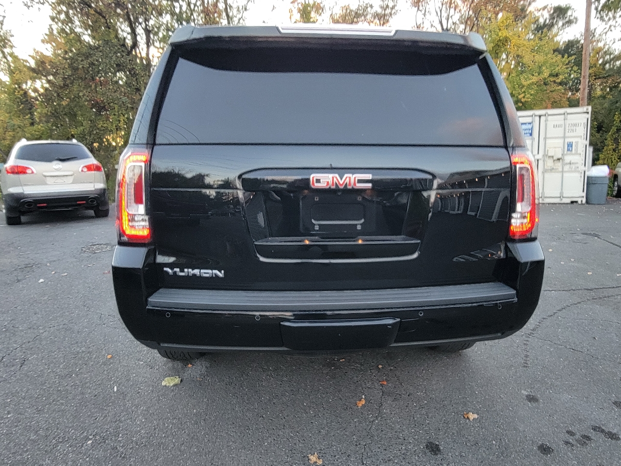 GMC Yukon 4WD 4dr SLE 2019 GMC Yukon 4WD 4dr SLE 2019