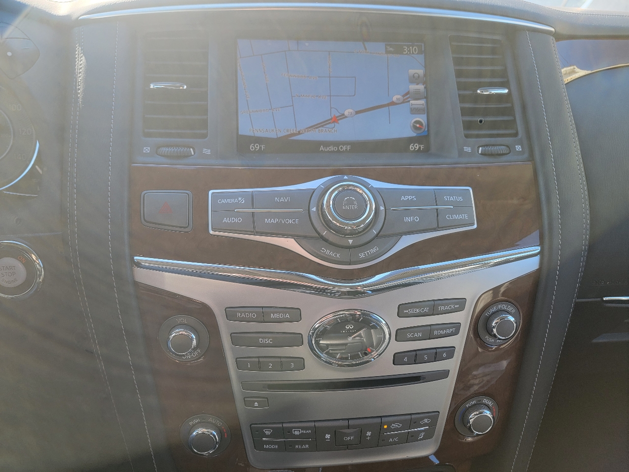 Infiniti QX80 LUXE AWD 2019 Infiniti QX80 LUXE AWD 2019