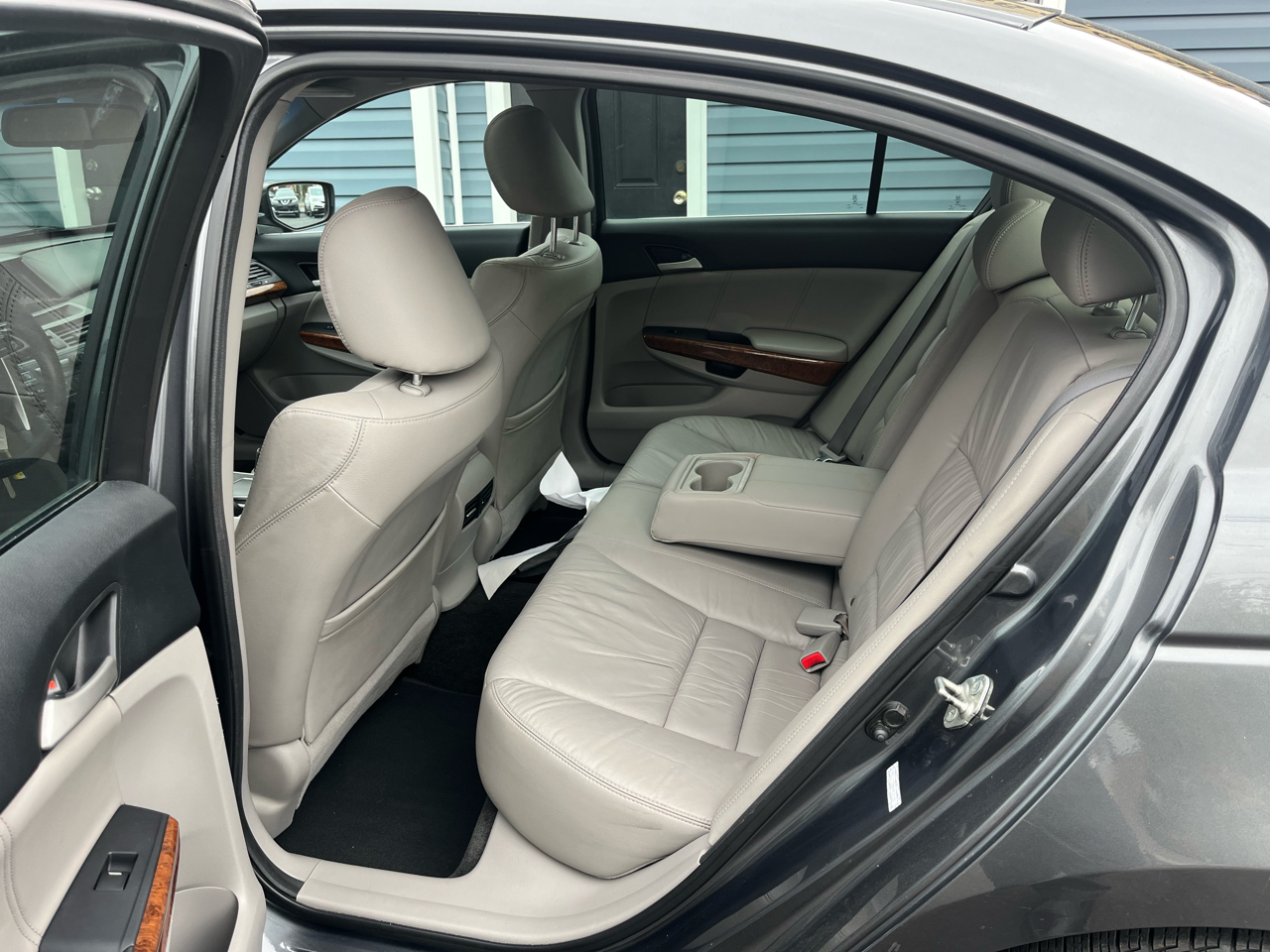 Honda Accord Sdn 4dr I4 Auto EX-L 2011 Honda Accord Sdn 4dr I4 Auto EX-L 2011